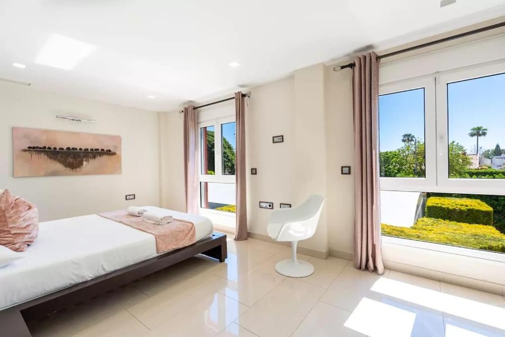 Ohana Luxury Villa With Heated Pool Málaga Exterior foto
