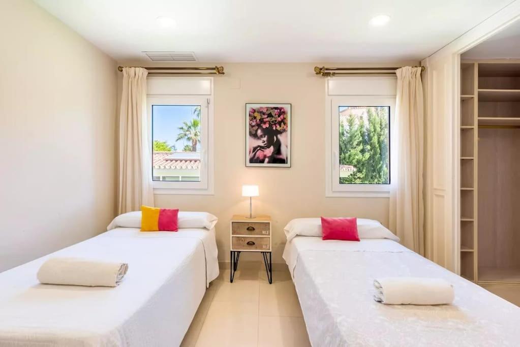 Ohana Luxury Villa With Heated Pool Málaga Exterior foto