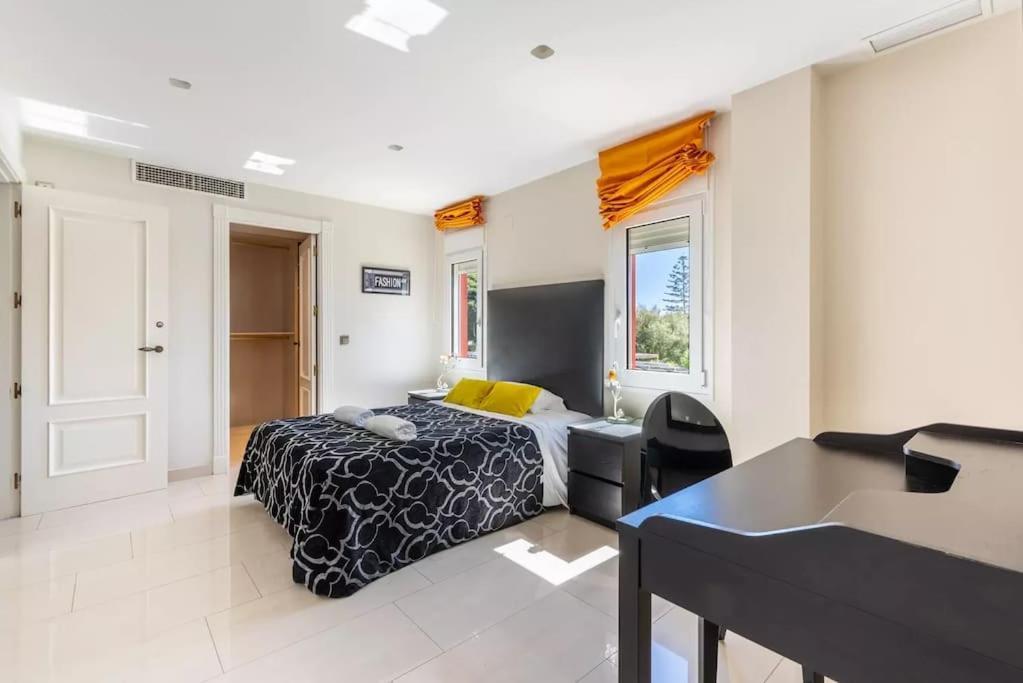 Ohana Luxury Villa With Heated Pool Málaga Exterior foto